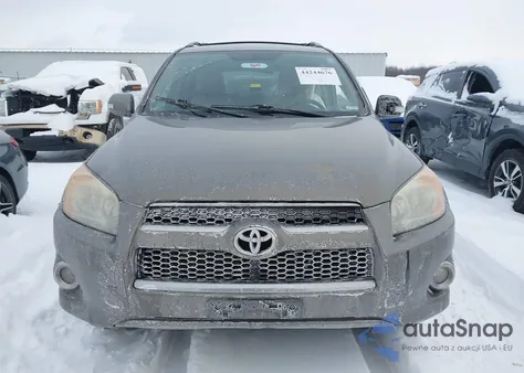 2011 Toyota Rav4 Limited z USA, uszkodzony, nr VIN 2T3DF4DV3BW105465